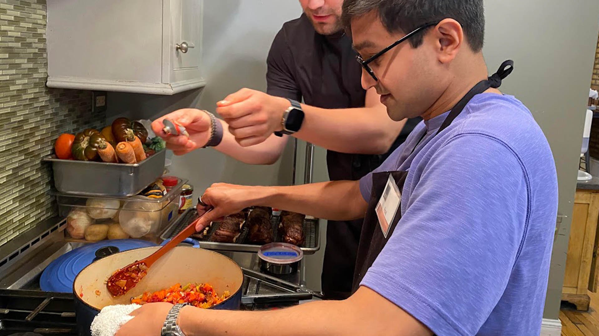 16x9 Students Making Sauce
