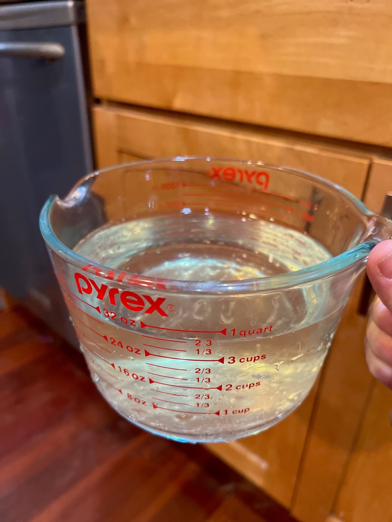 Gelatin in measuring cup