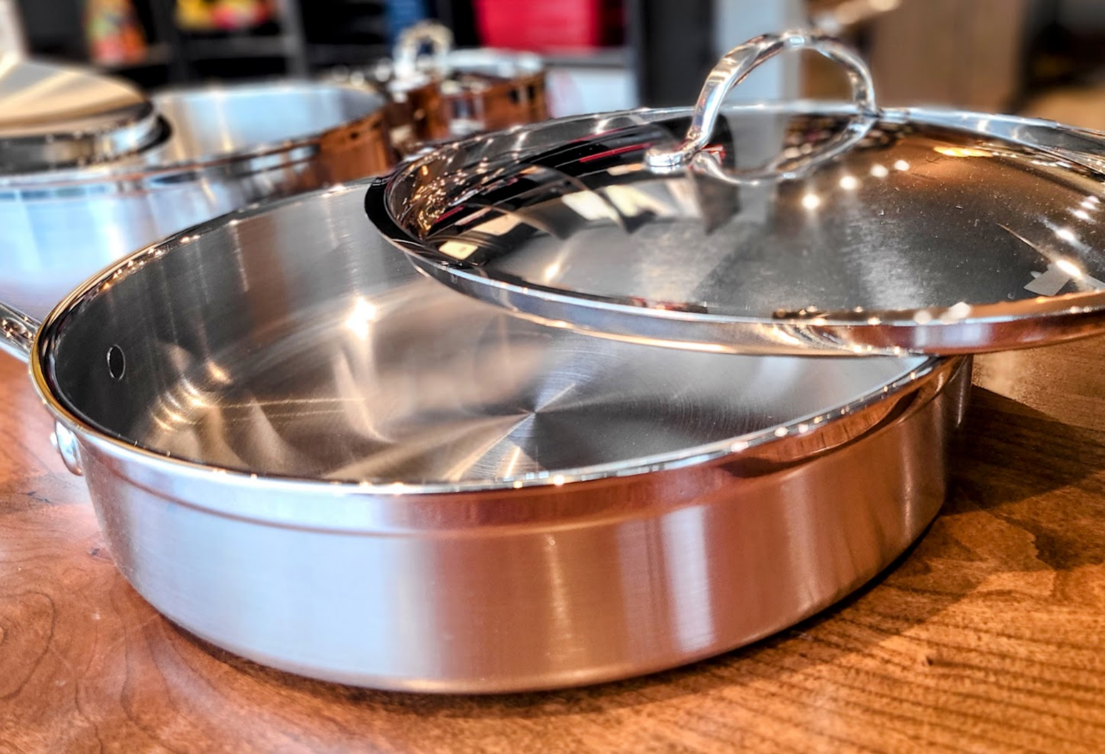 Hestan saute pan