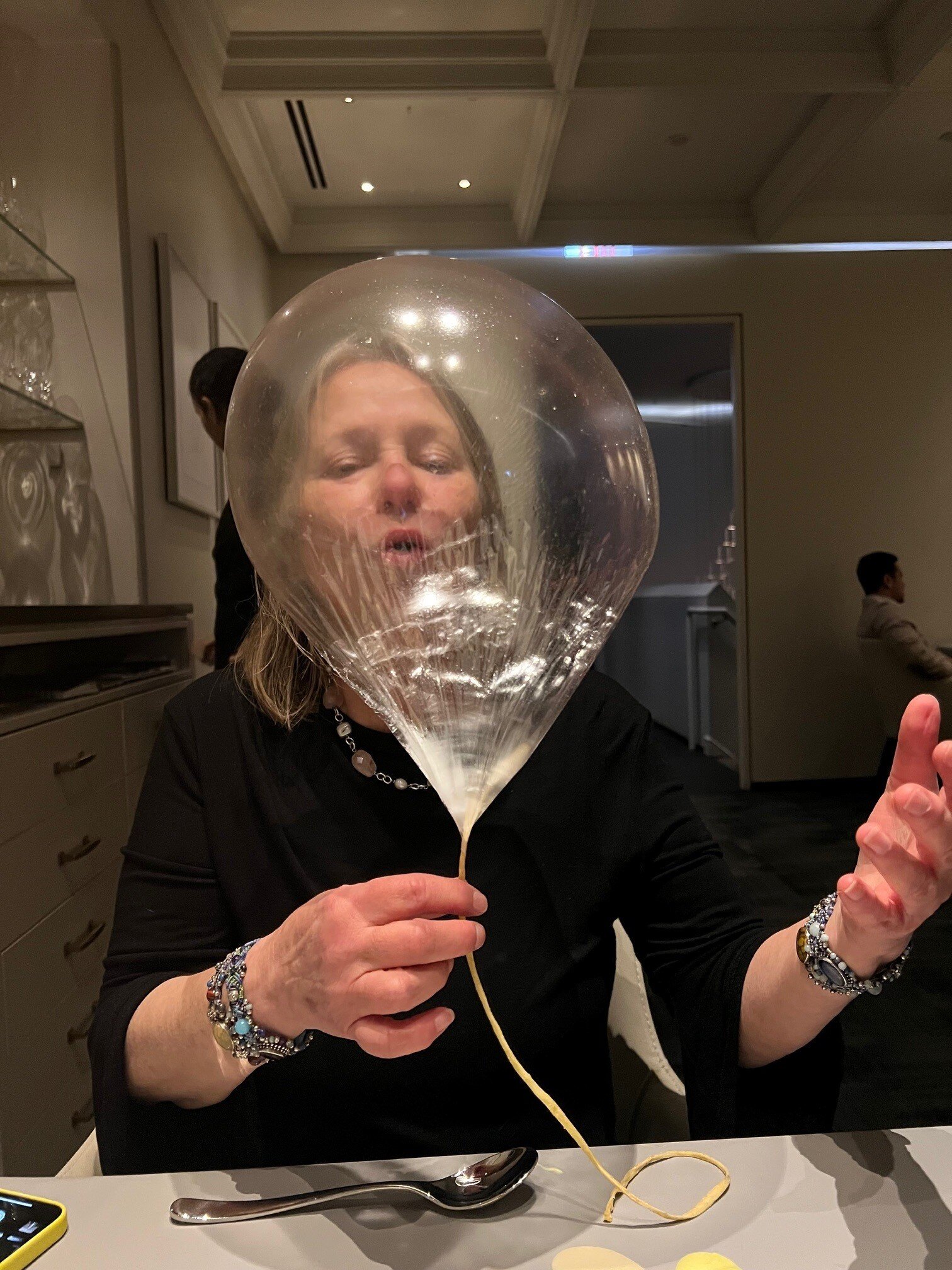 Alinea Kate cousin balloon