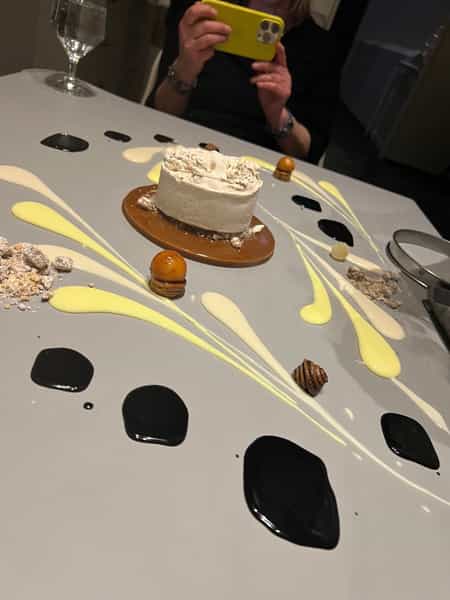 Alinea table dessert