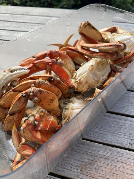Steamed crabs
