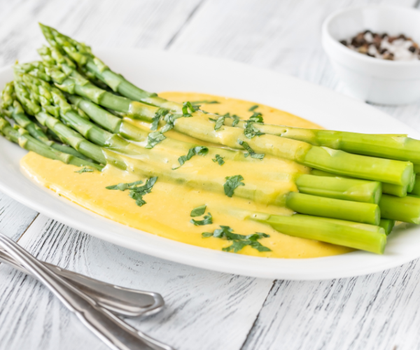 Asparagus with Hollandaise