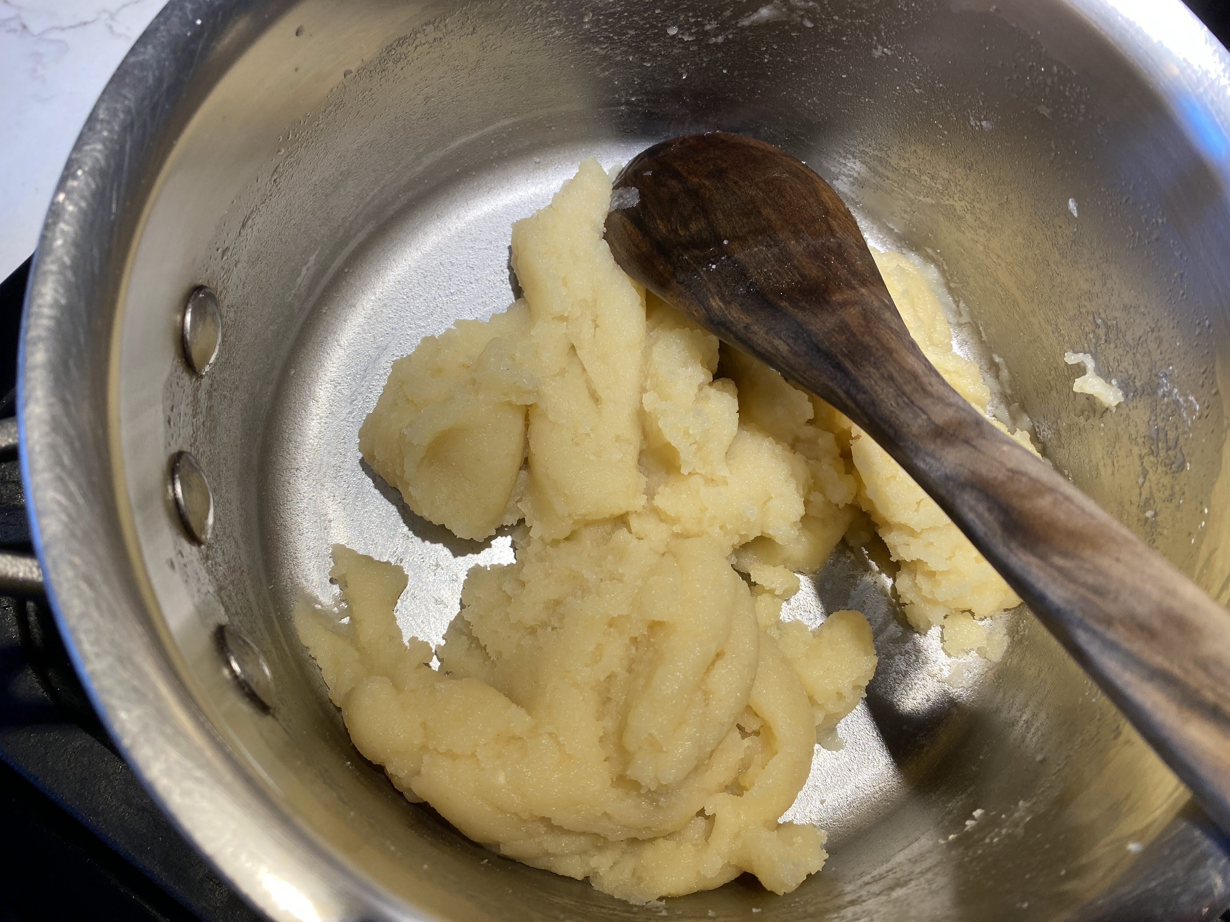 Cooking pate a choux