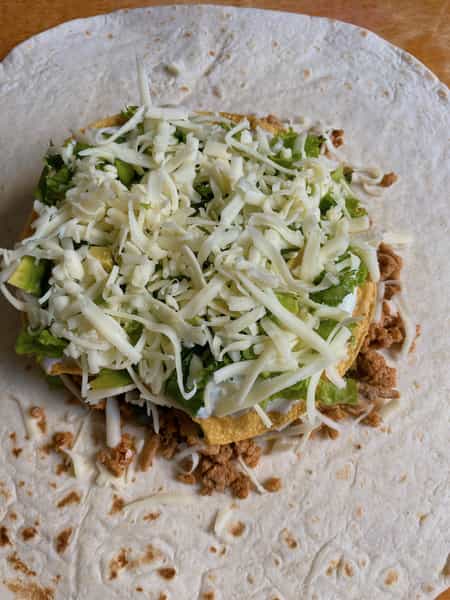 Crunchwrap with filling