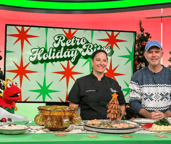 Lisa on Toon in with Me Holiday