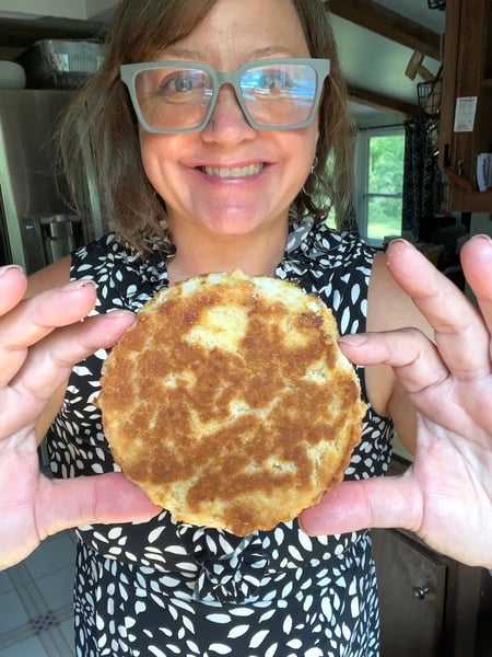 Biz with Biscuit Quiche Crust