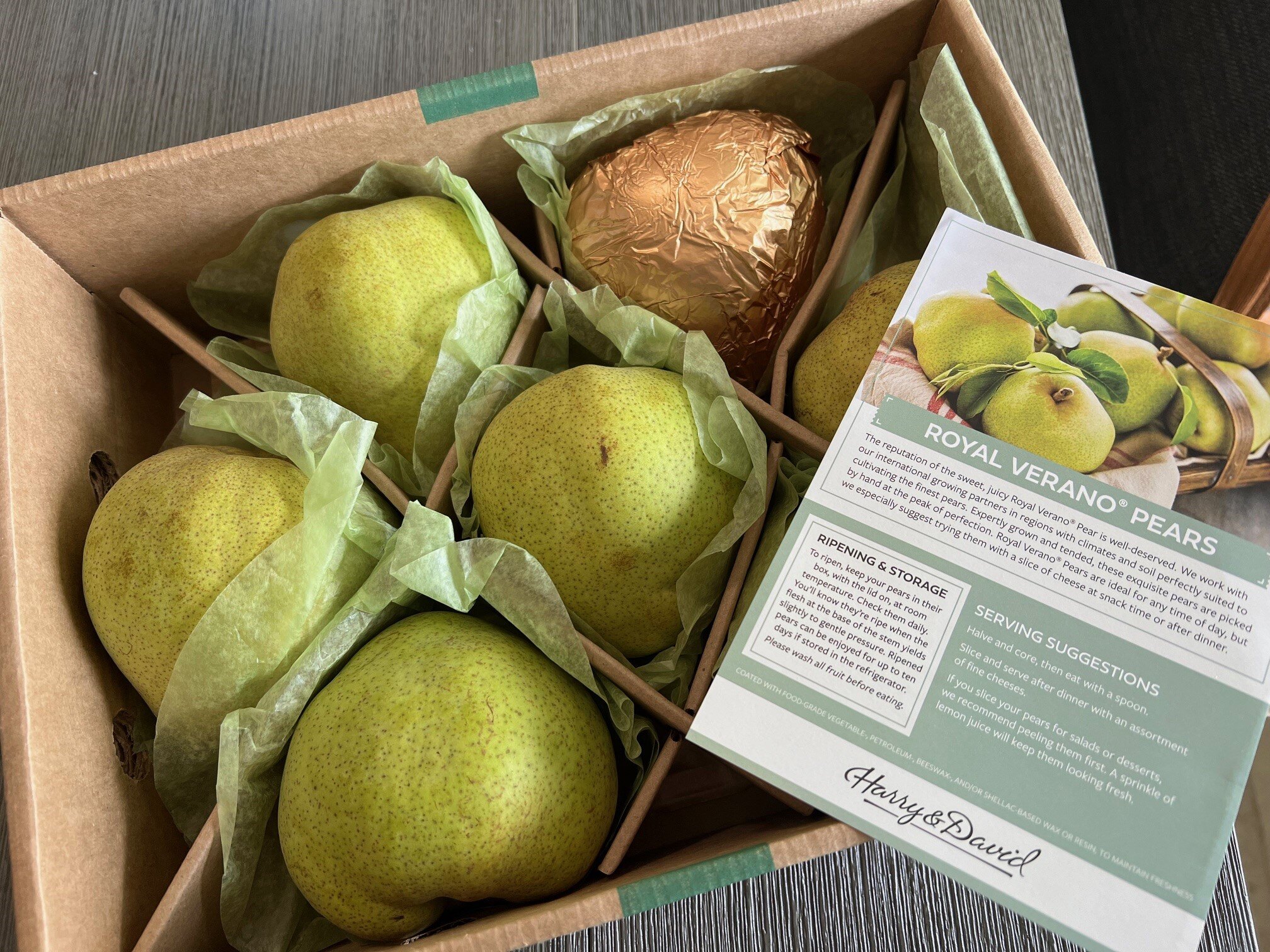 Pear gift box