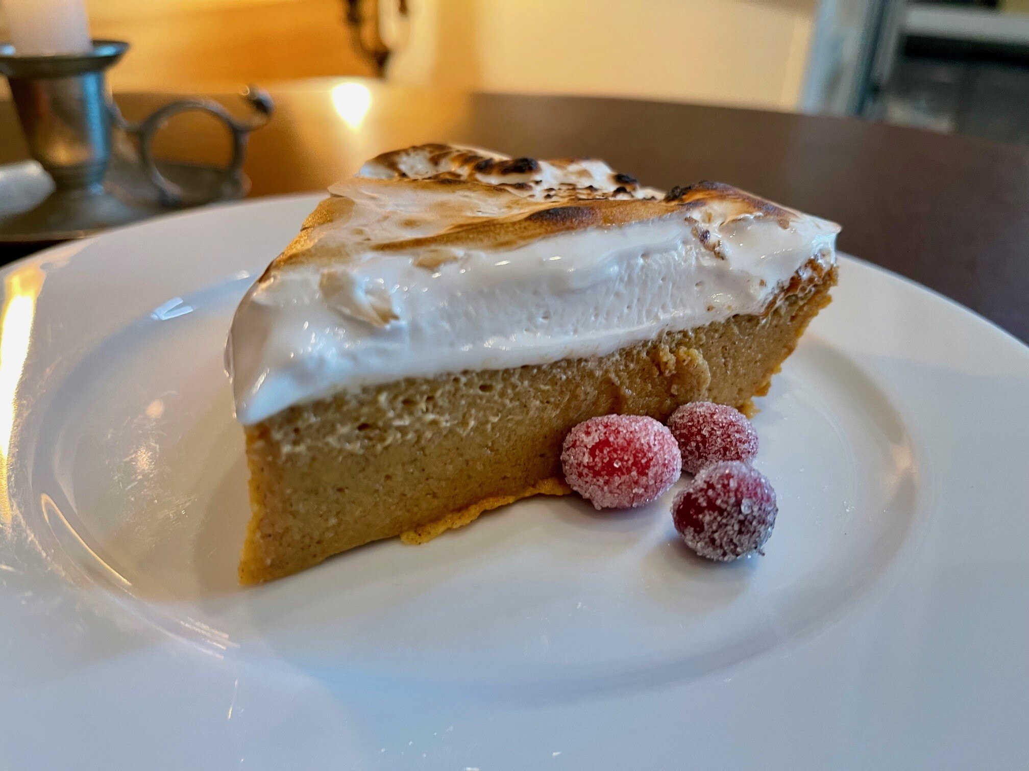 Crustless butternut squash pie