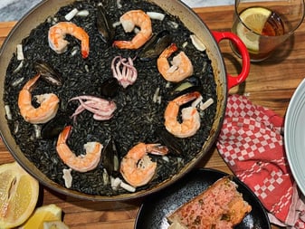 black paella