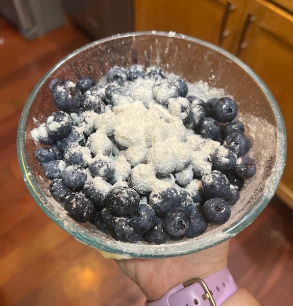 blueberries in flour