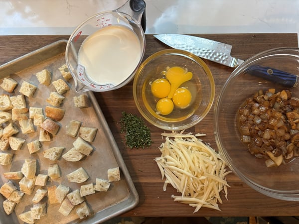 Bread pudding ingredients