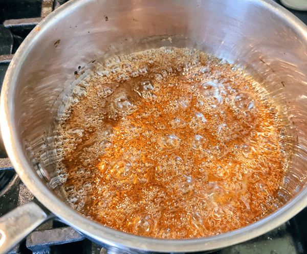 caramel cooking