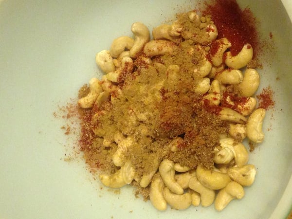 cashews spices