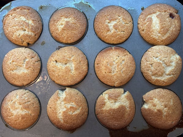 Baked cakes