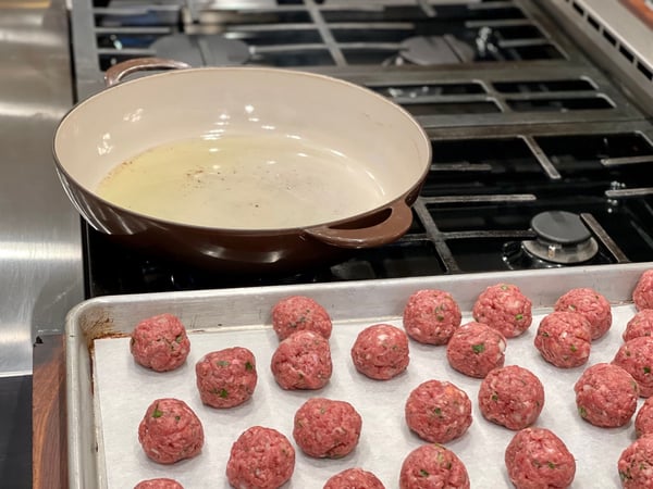 cooking meatballs 1