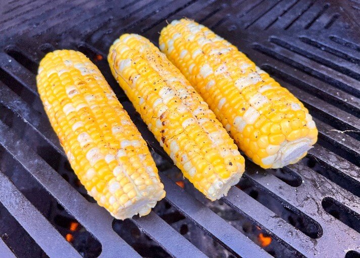 Corn on grill