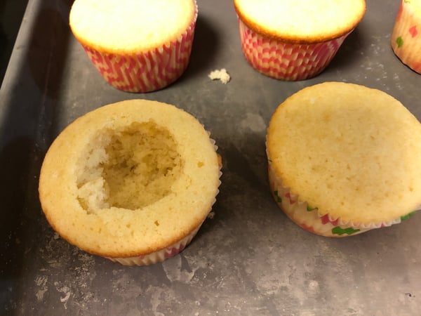 cupcake with hole