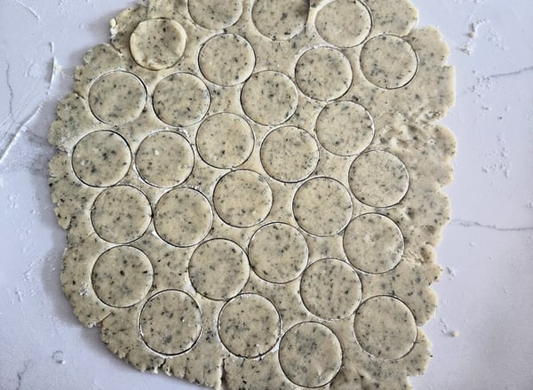 Dough cut