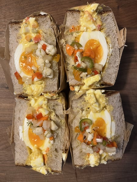 Egg sandwich