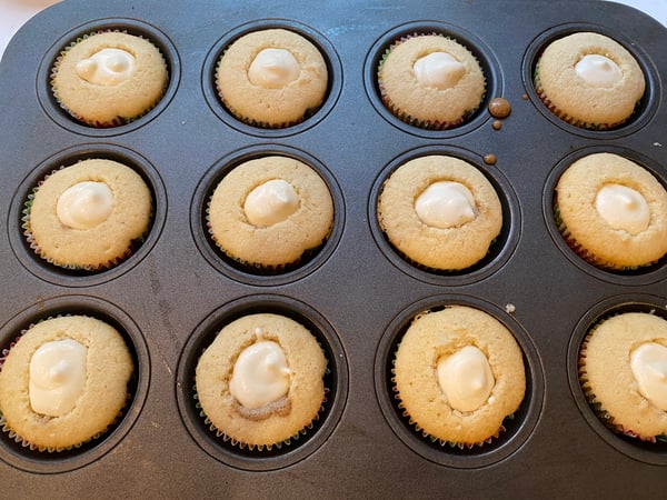 filled cupcakes