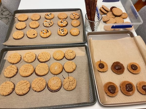 Finished cookies with chocolate