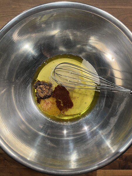 granola sauce before