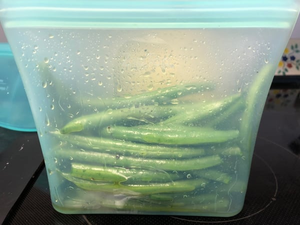 green beans in zip top