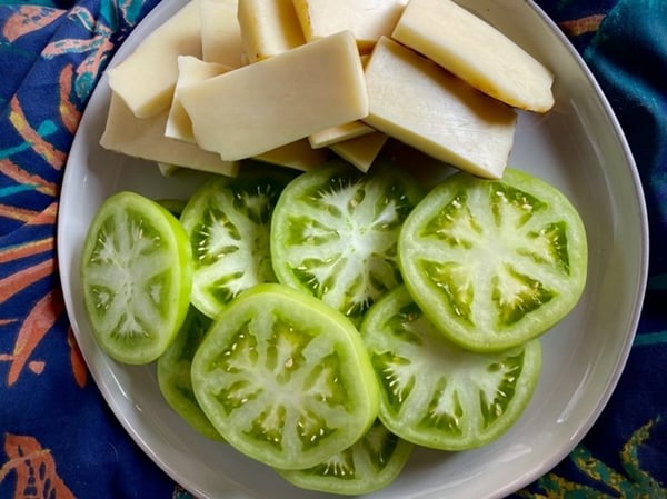 green tomatoes and cheese
