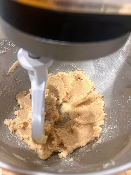 Creaming butter and sugar