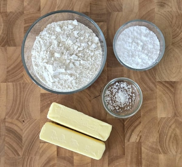 Lemon bar mise