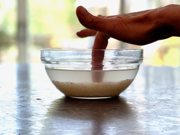 measure rice with finger