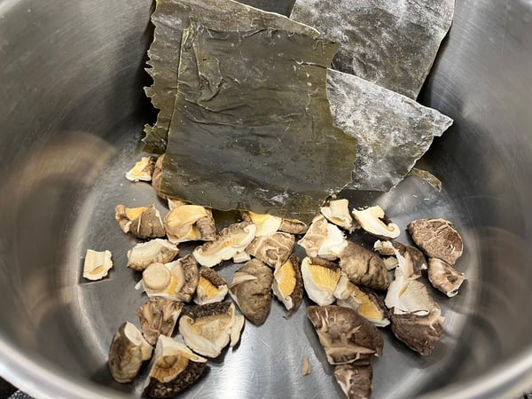 Mushrooms and kombu