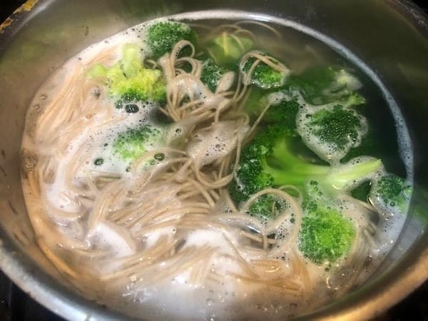 noodles and broccoli