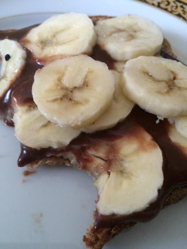 nutella on toast with bananas