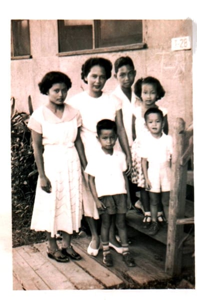 Old Filipino family photo