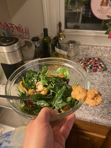 Feta salad with chicken tender