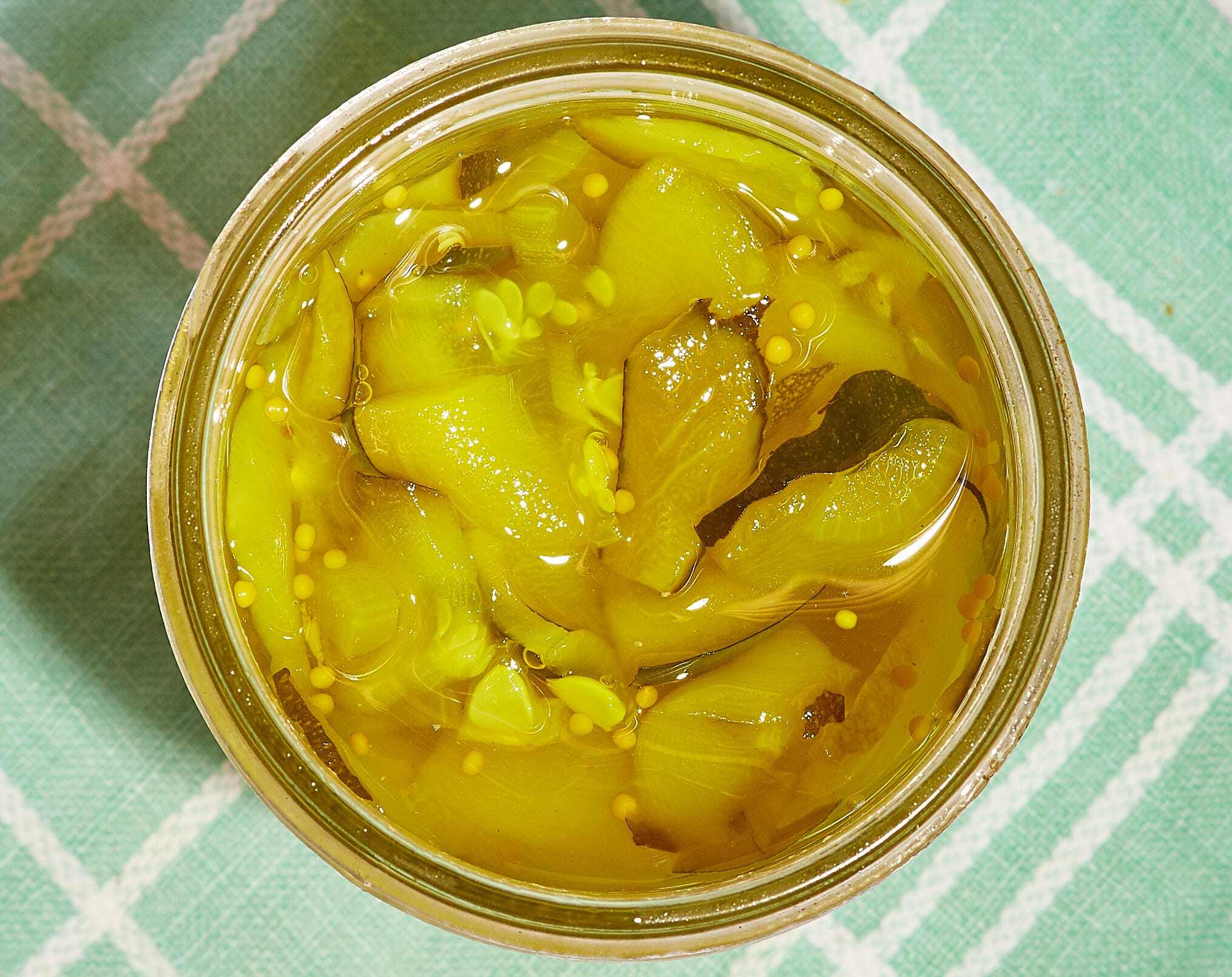 Jarred zucchini pickles