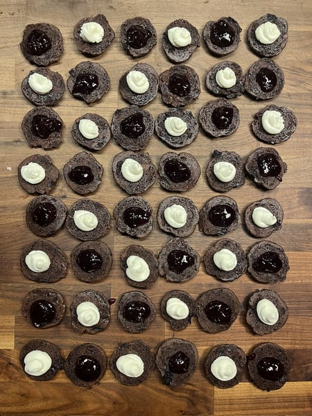 Piped cookies