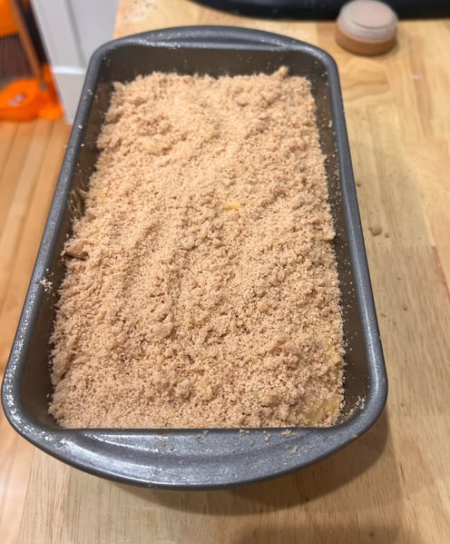 Streusel topping on loaf