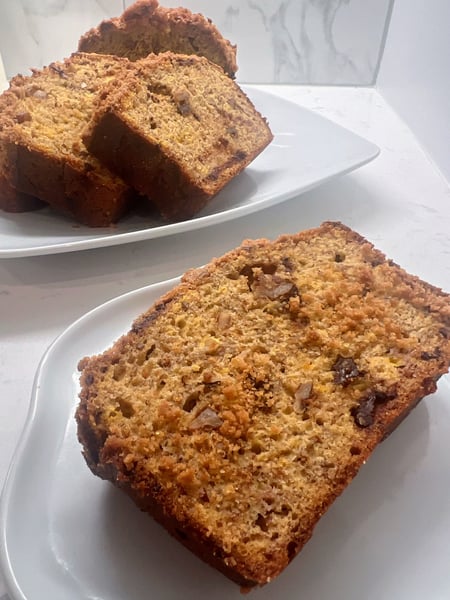 Sliced plantain bread