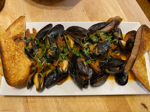plated mussels 3