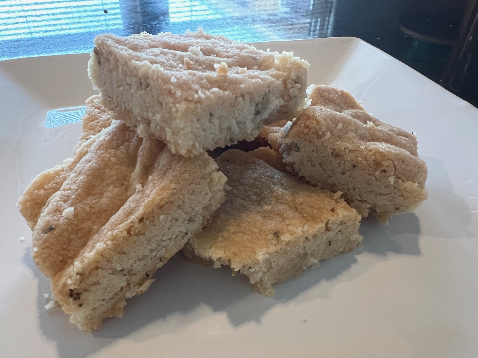Plated shortbread
