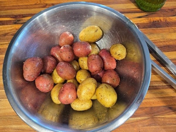 Potatoes in oil