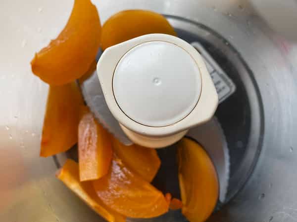 pureeing persimmons