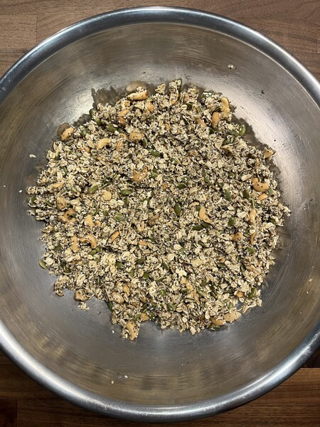 raw granola bowl