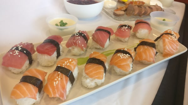 salmon and tuna nigiri