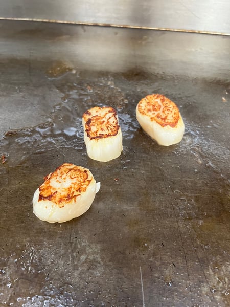 Searing scallops
