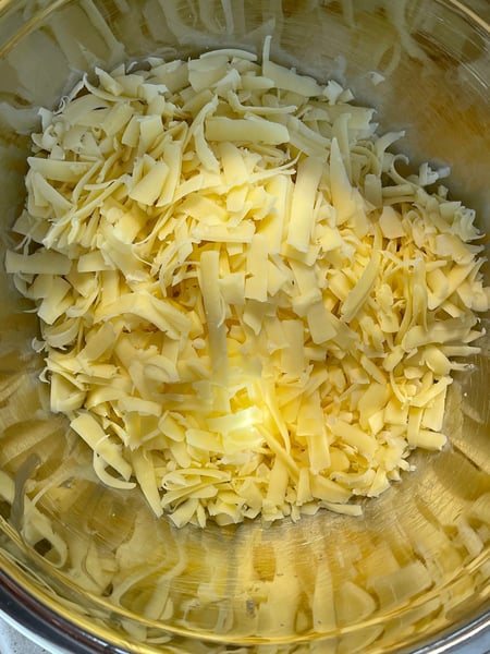shredded cheese-1