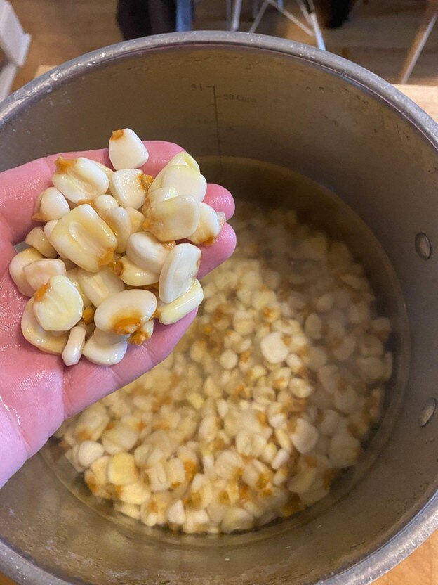 Soaking hominy